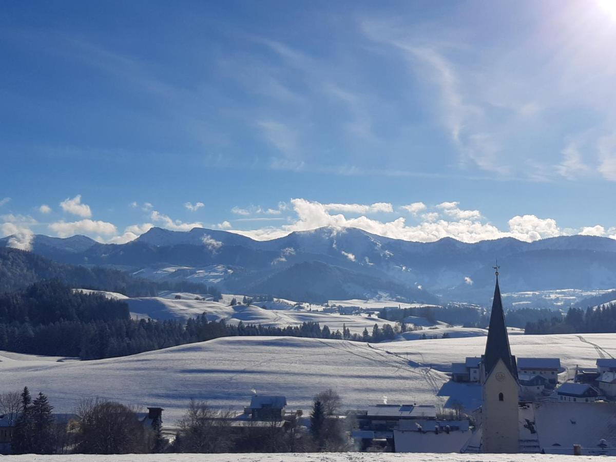 Landgasthof Roessle - Beim Kraeuterwirt Hotel Oberstaufen Bagian luar foto